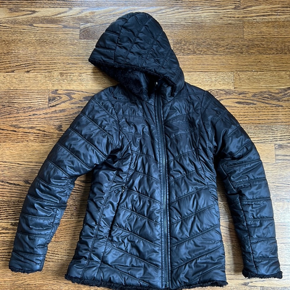 EUC- Girls North Face hooded coat.  Size 10/12